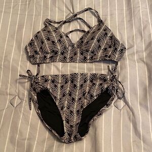 CALIA by Carrie Underwood Black and White Leaf Print Bikini